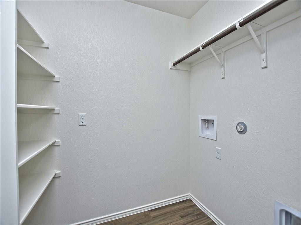 21413 Wilmiller Ln Property Photo 17