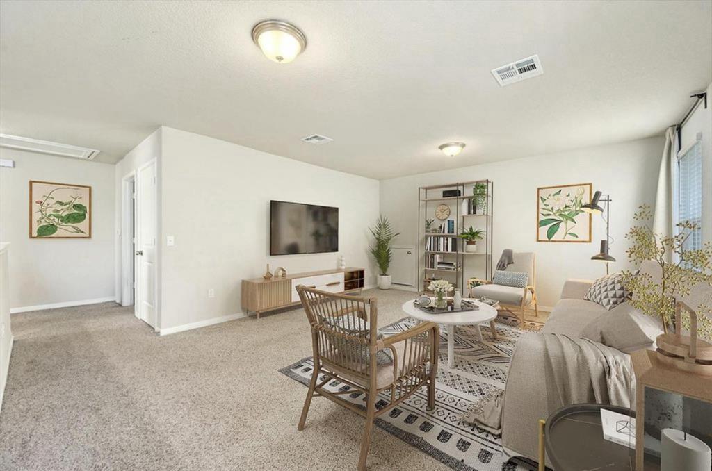 324 Sandhill Piper St Property Photo 4