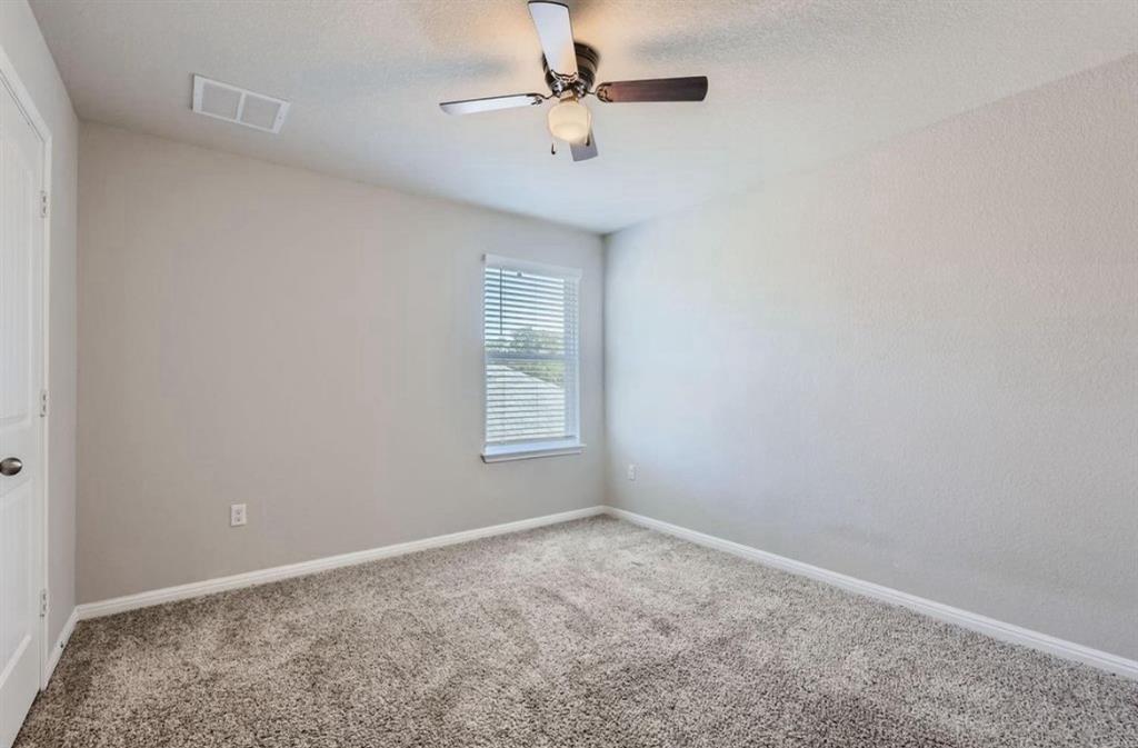 324 Sandhill Piper St Property Photo 7