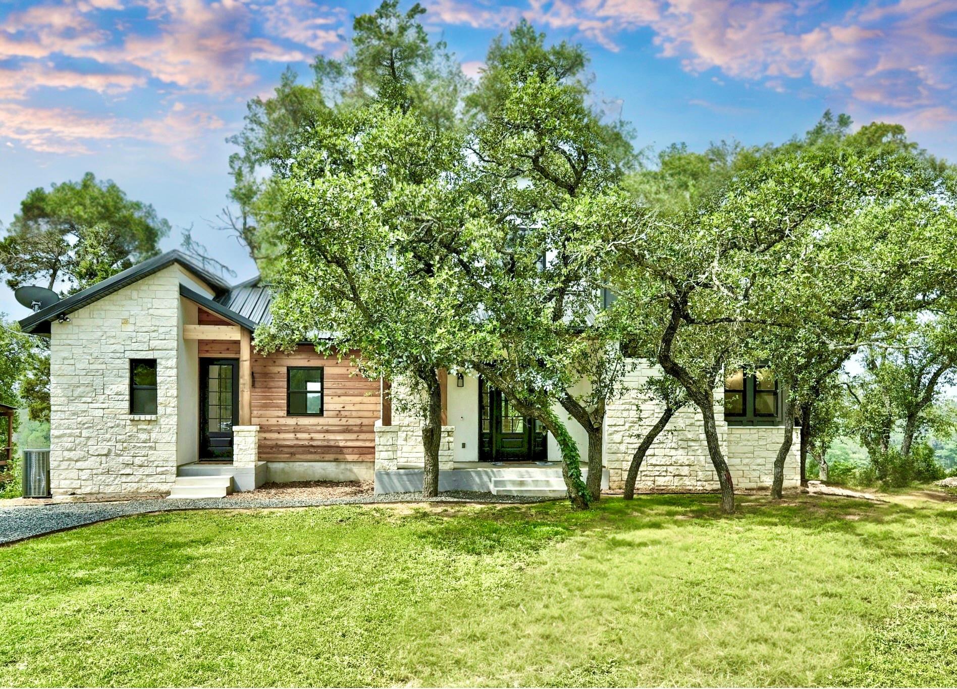 26701 Blue Cove Rd Property Photo