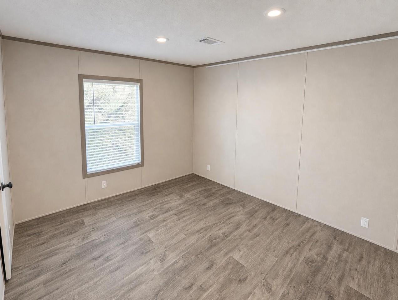 8806 Thunderbird Rd Property Photo 10