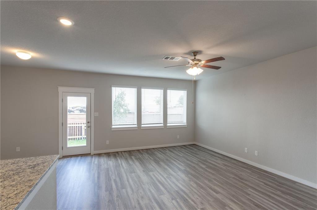 17303 C Leafroller Dr Property Photo 7