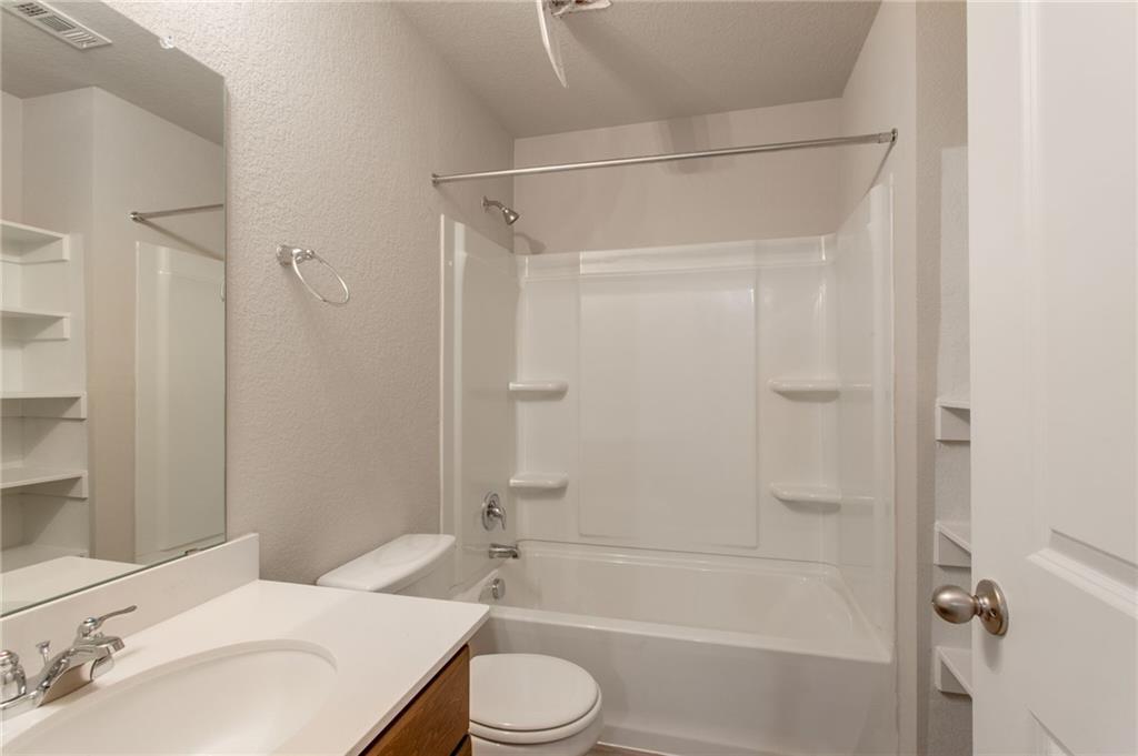 17303 C Leafroller Dr Property Photo 21