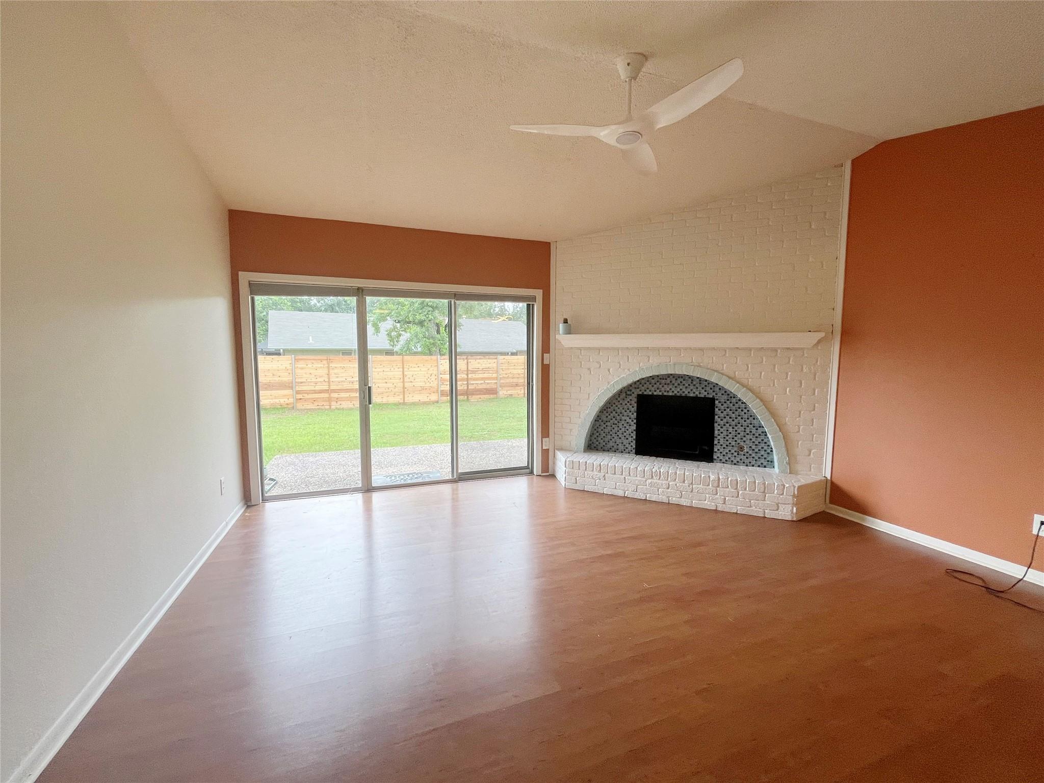 8702 Dawnridge Cir Property Photo 2