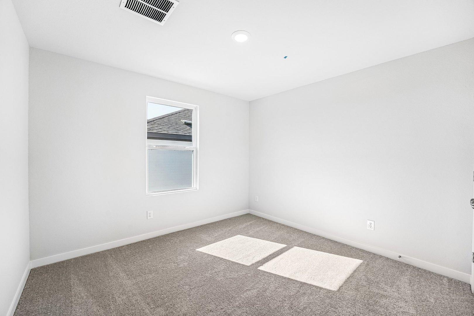 257 Firefox Way Property Photo 37