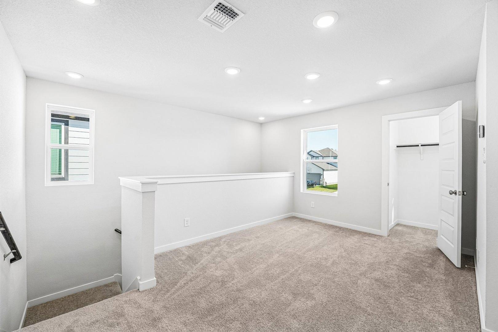 257 Firefox Way Property Photo 40
