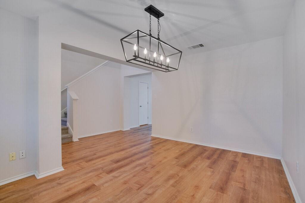2005 Whistling Way Property Photo 4
