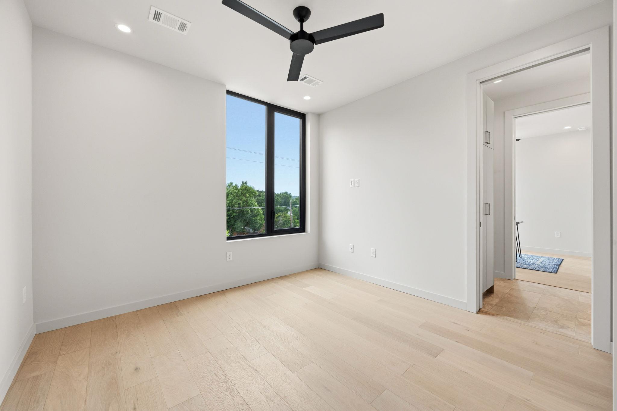 1403 Barton Hills Dr #1 Property Photo 17