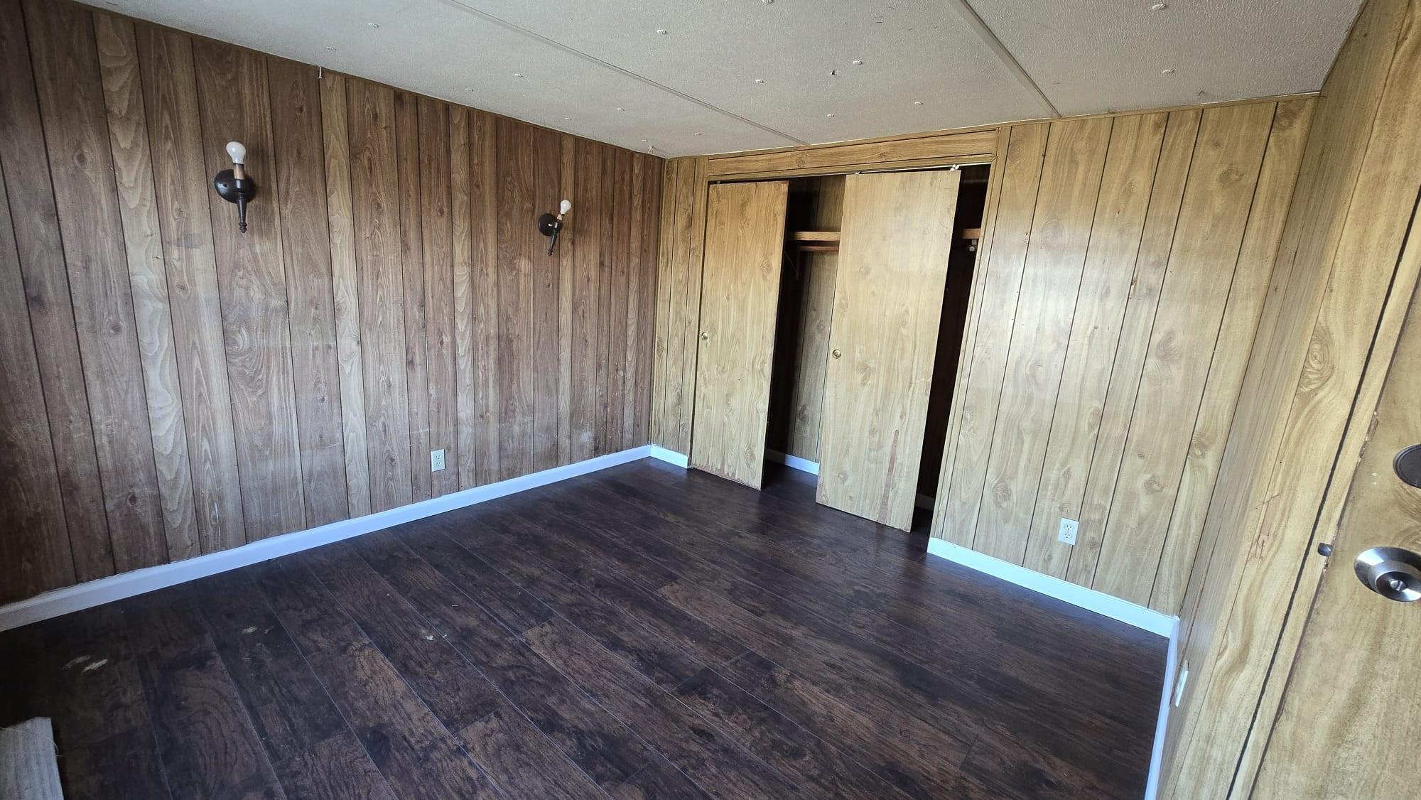18509 Blake Manor Rd Property Photo 3