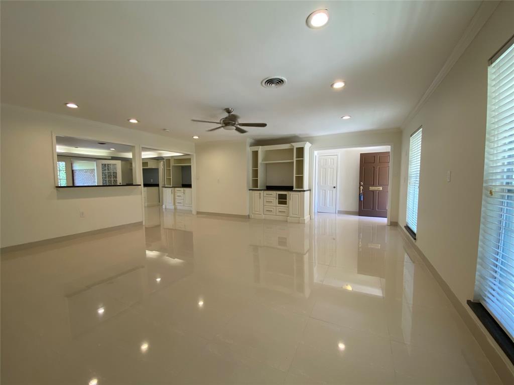 4318 Breakwood Dr Property Photo 6
