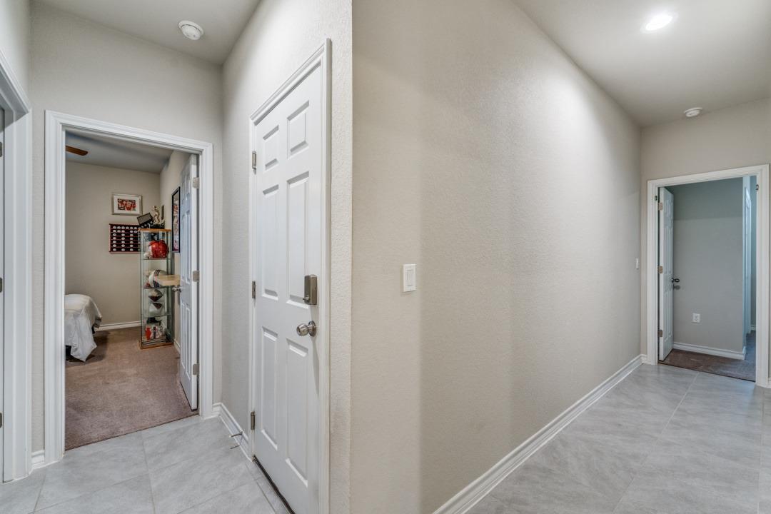 5921 Lehman Way Property Photo 13