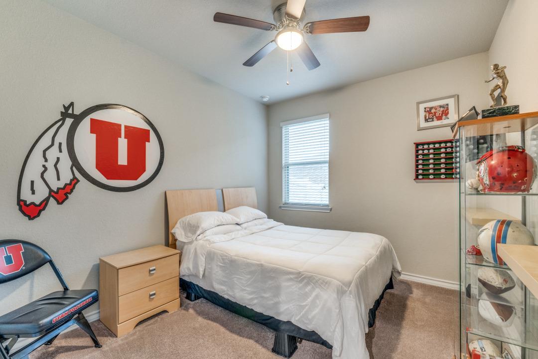 5921 Lehman Way Property Photo 17