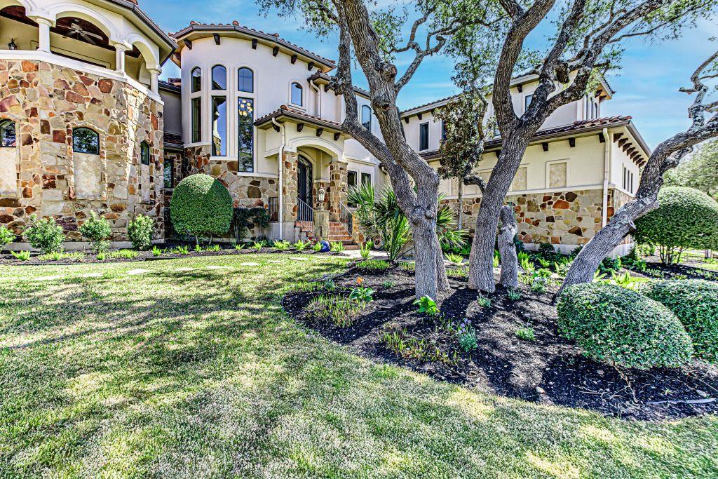 109 Bella Strada Cv Property Photo