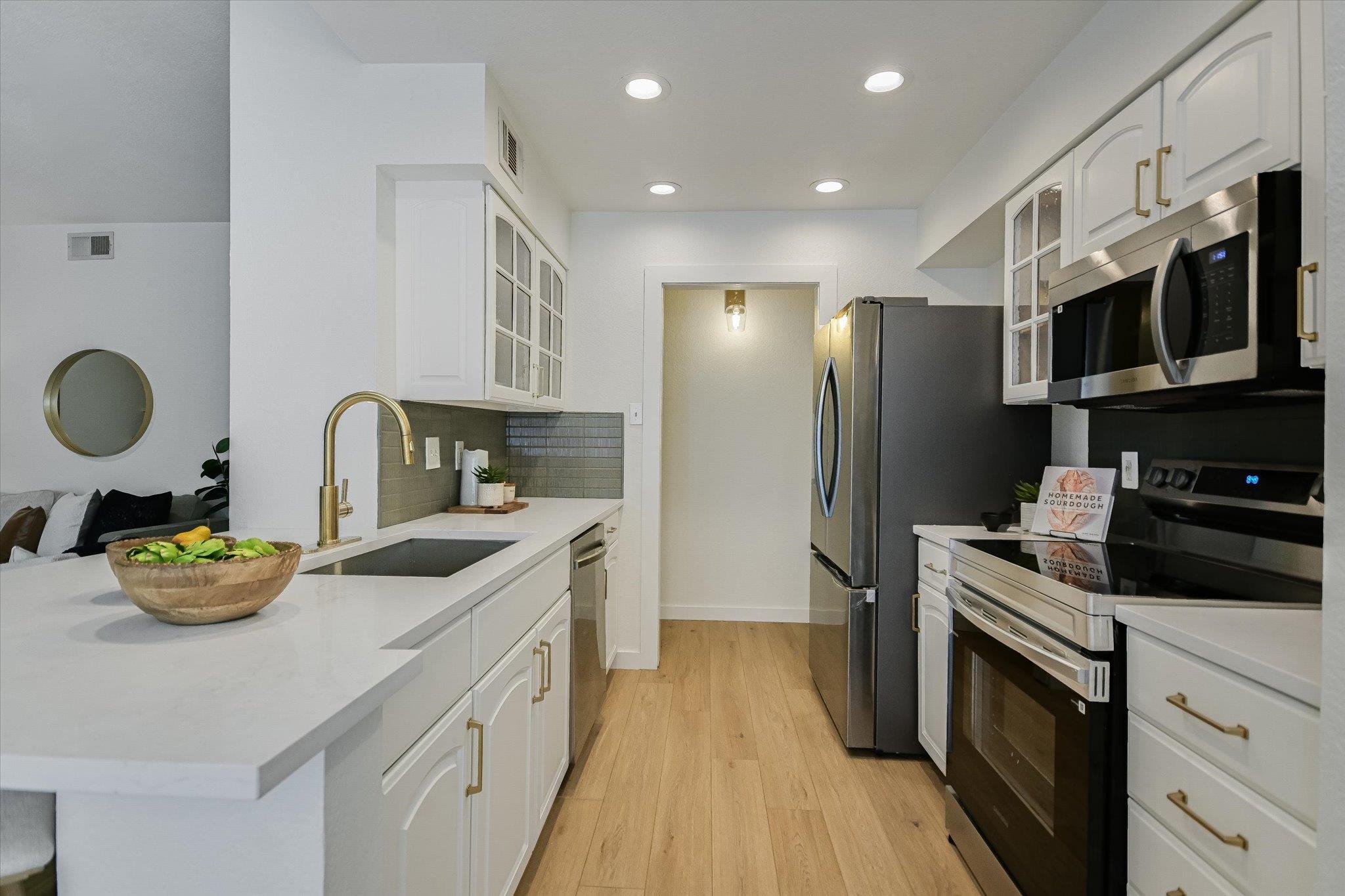 4711 Spicewood Springs Rd #a-101 Property Photo 7