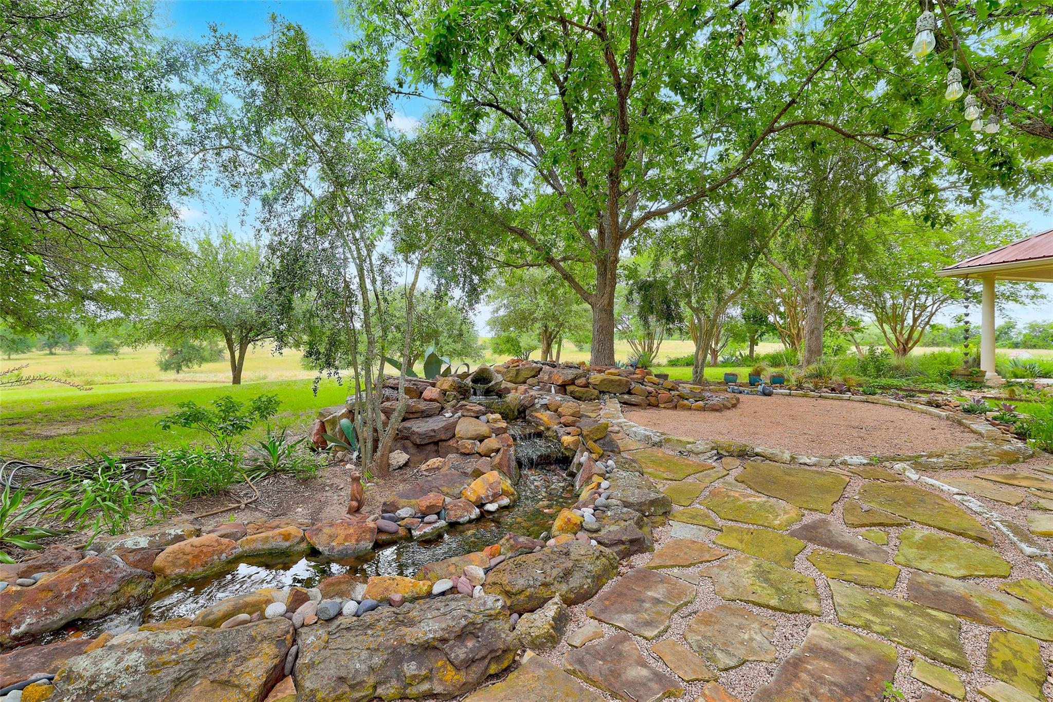 351 Laurel Crk Property Photo 33