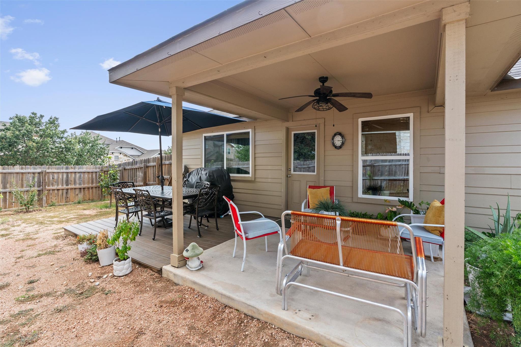 13701 Harrisglenn Dr Property Photo 21