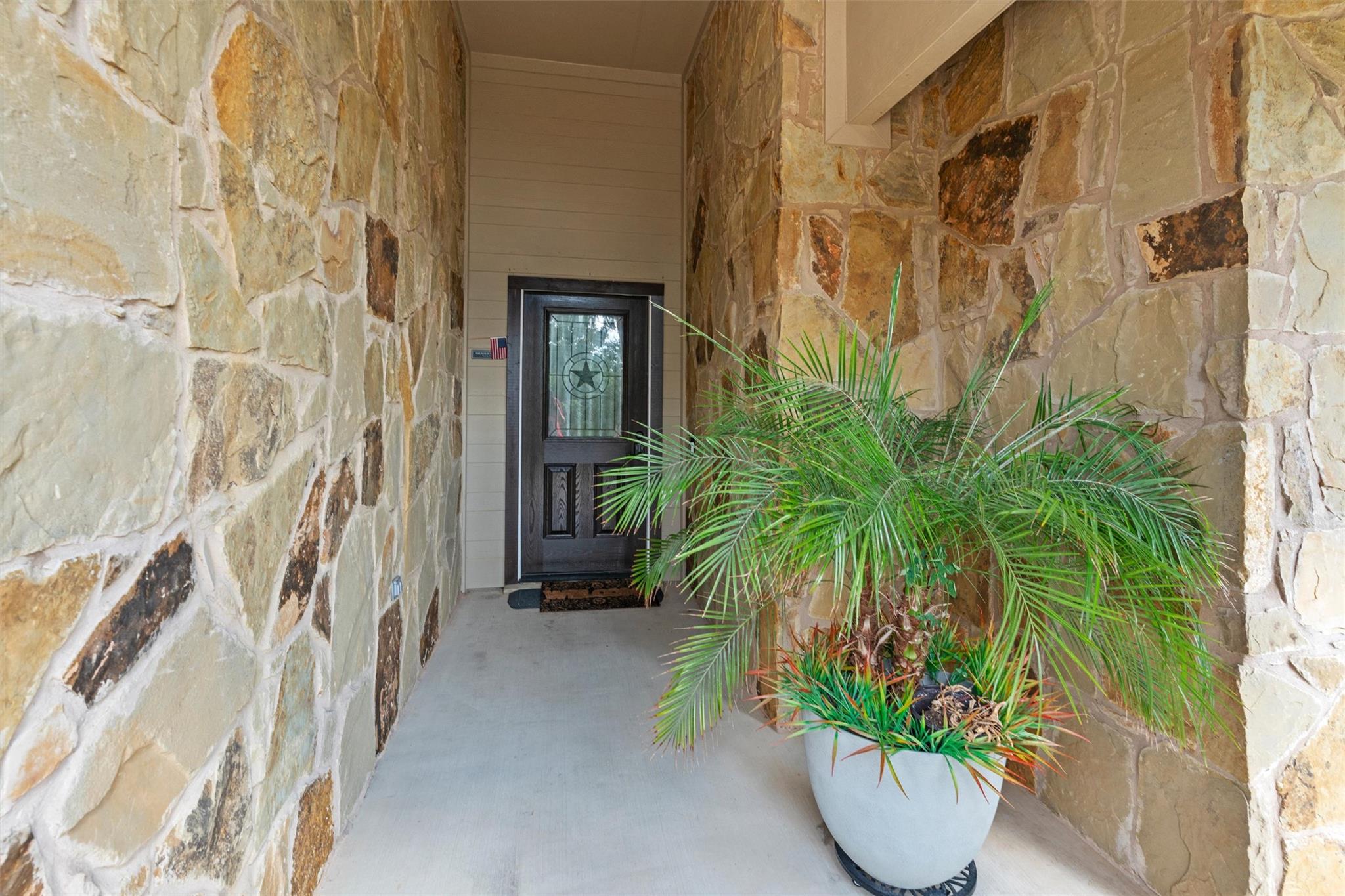 13701 Harrisglenn Dr Property Photo 26