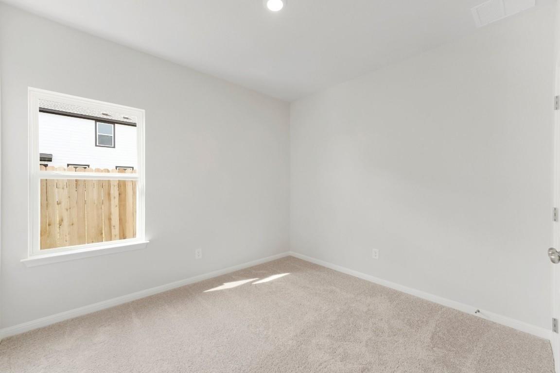 1120 Wild Leaf Way Property Photo 8