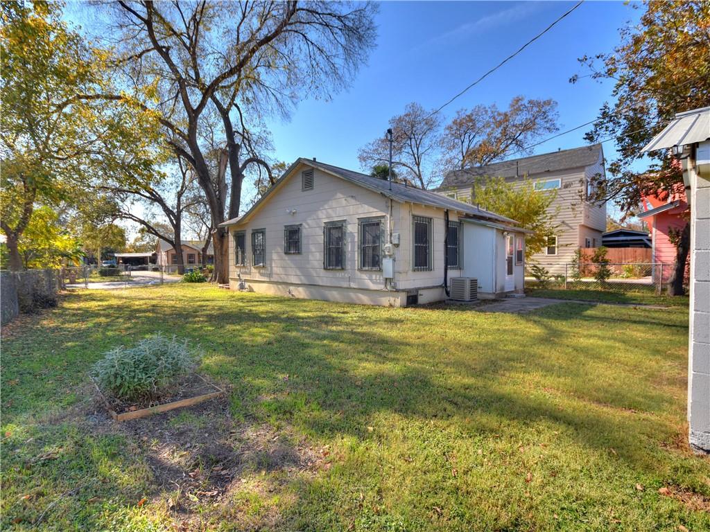 Property Photo 25