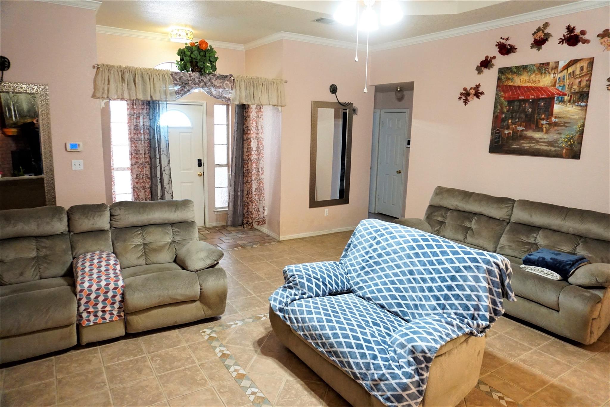 2409 Lava Ln Property Photo 10