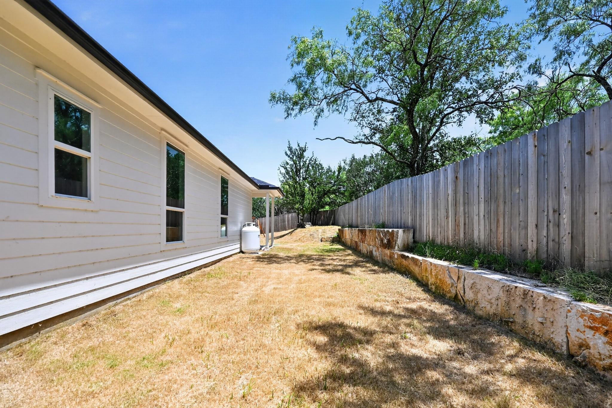 116 E Hickory Dr Property Photo 31