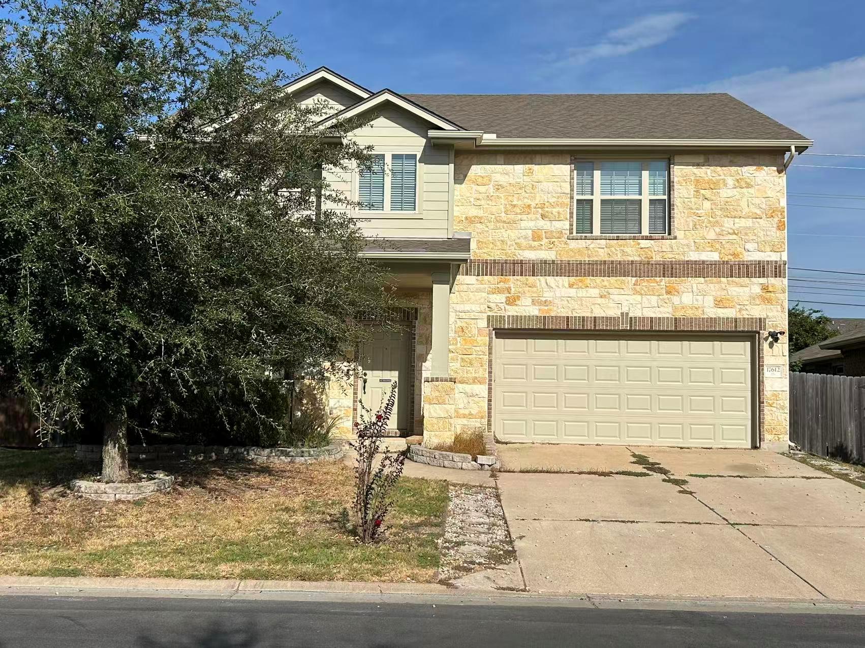 17612 Bridgefarmer Blvd Property Photo 2