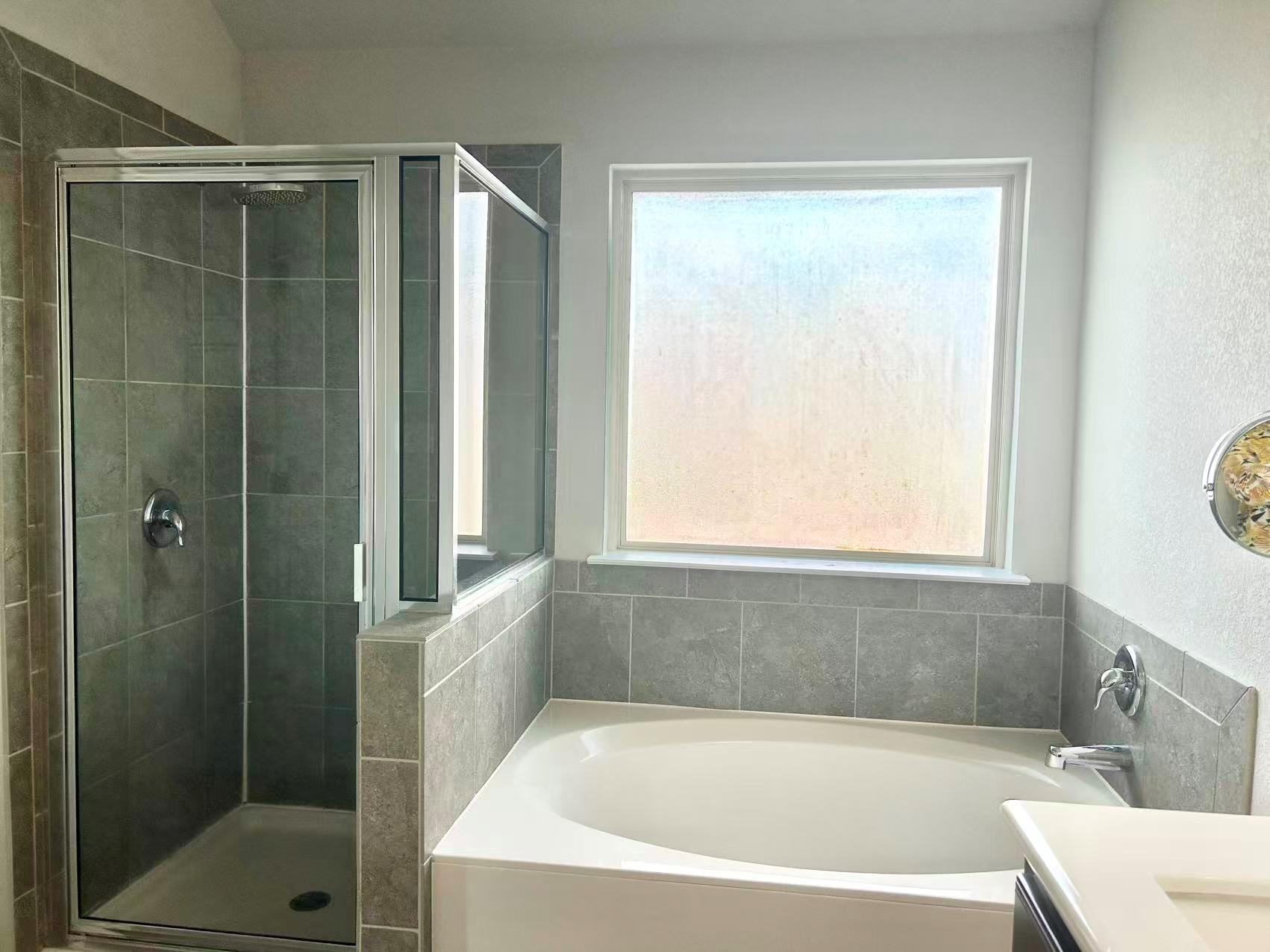 17612 Bridgefarmer Blvd Property Photo 11