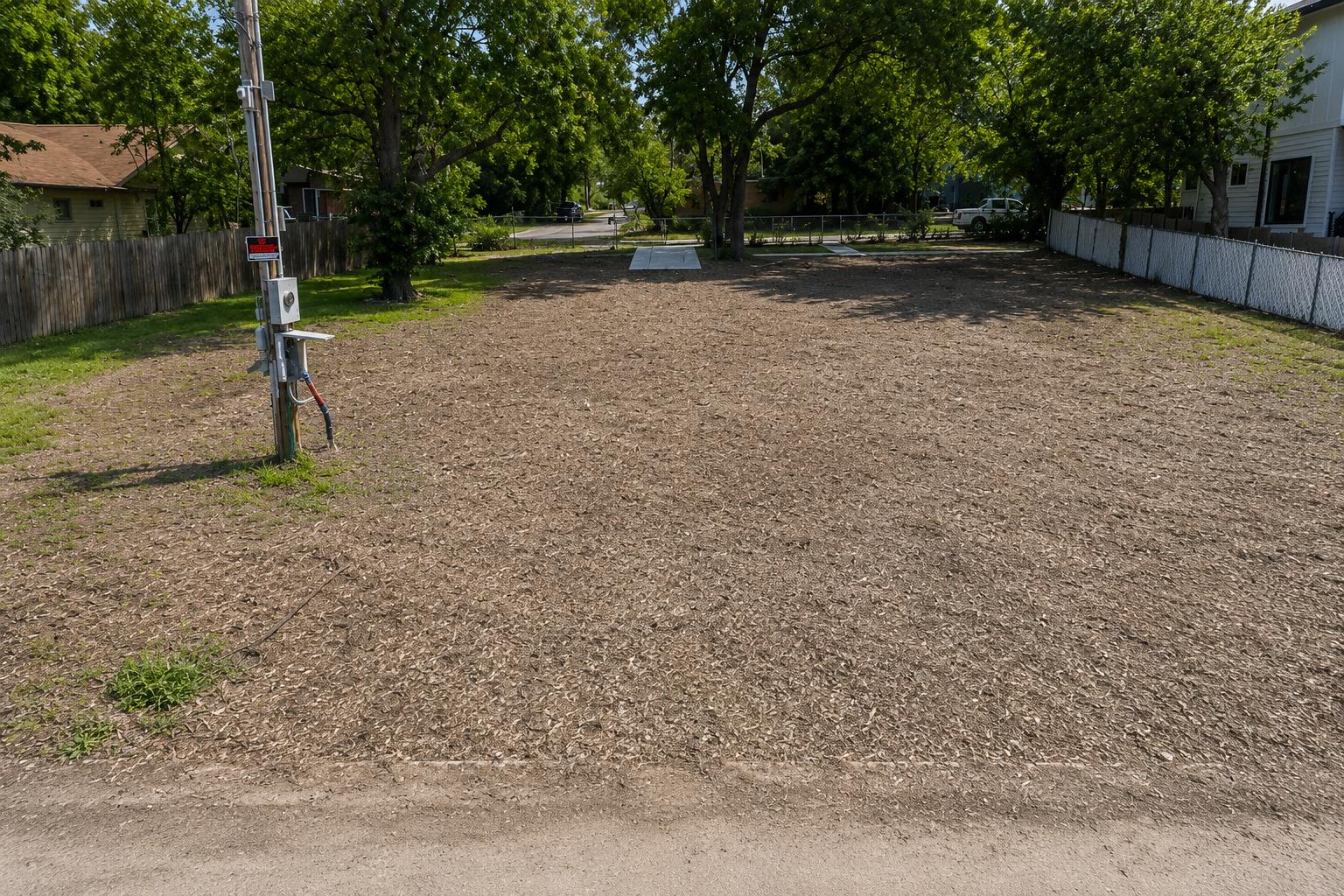 2017 E 8th St Property Photo 2