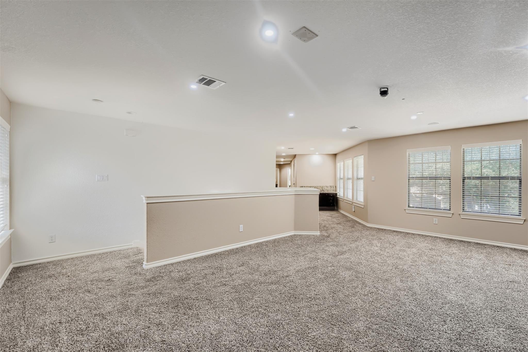 2310 Mckendrick Dr Property Photo 5
