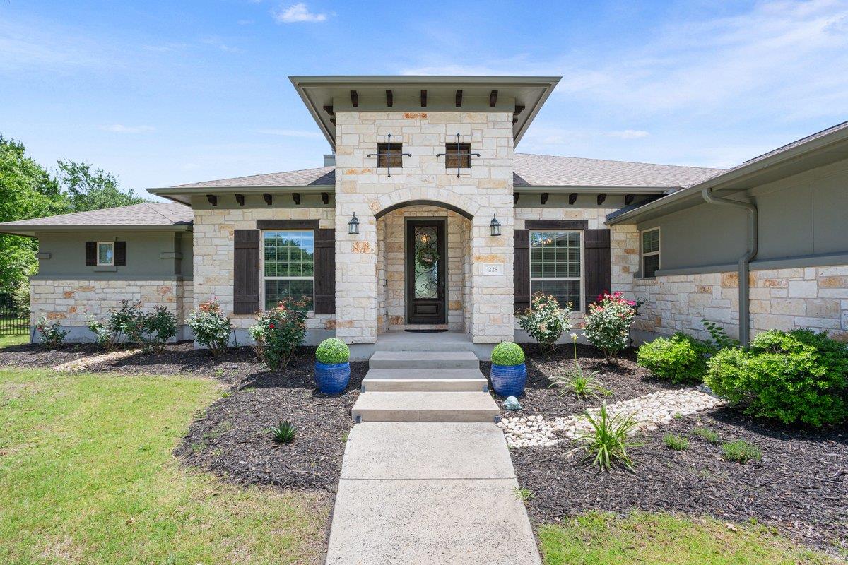 225 Umbrella Sky Property Photo