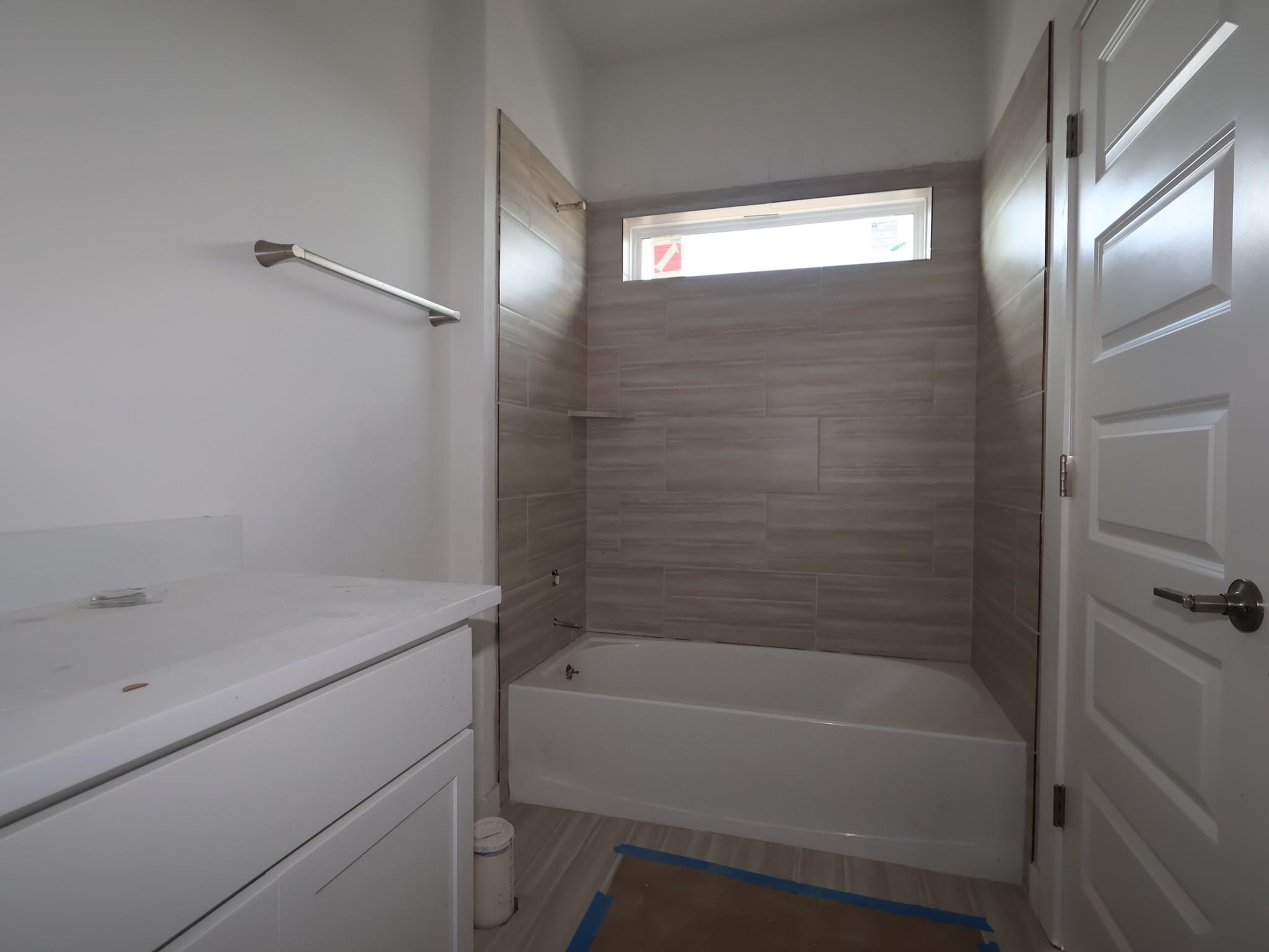 134 Leland Ave Property Photo 13