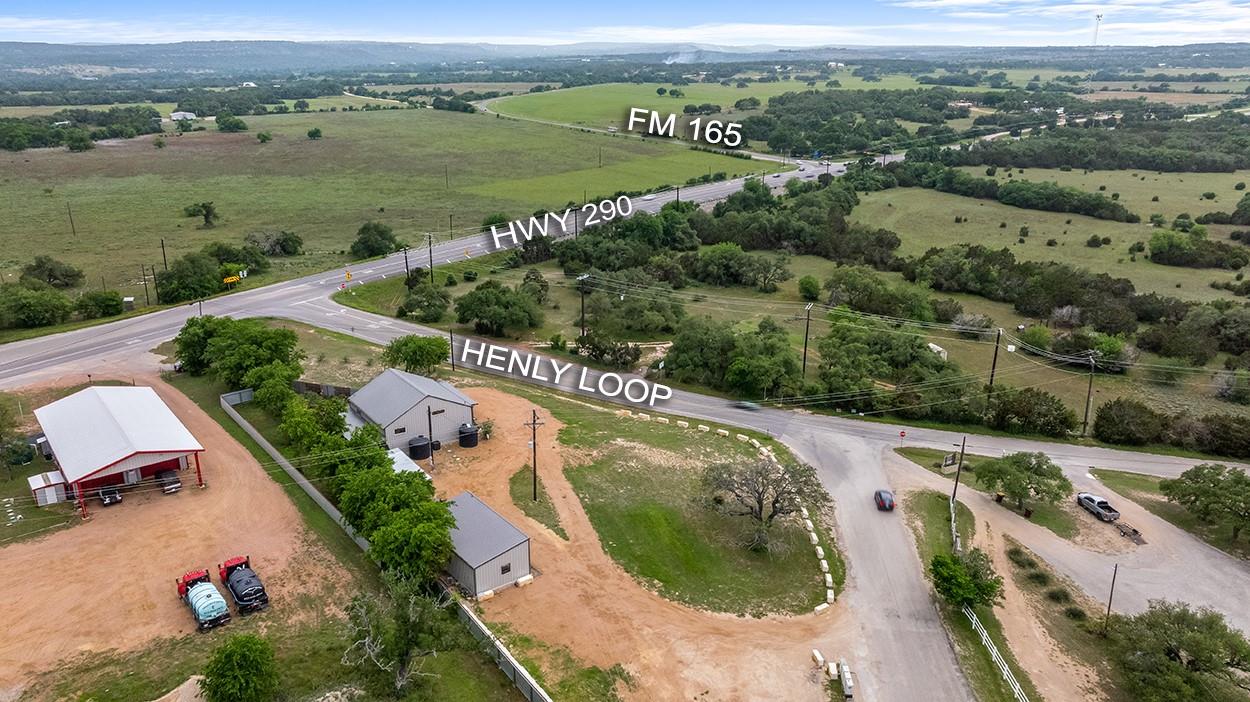 180 Henly Loop Property Photo 1