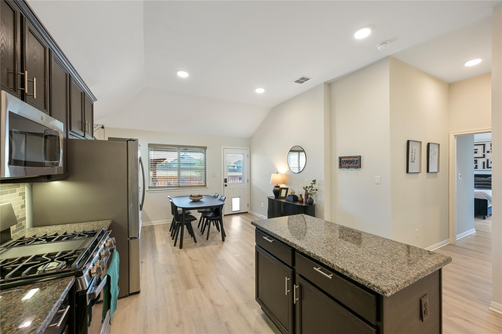 227 Biscayne Bay Bnd Property Photo 12