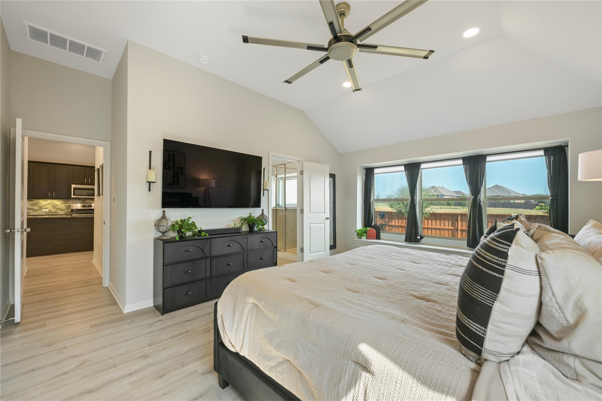 227 Biscayne Bay Bnd Property Photo 15