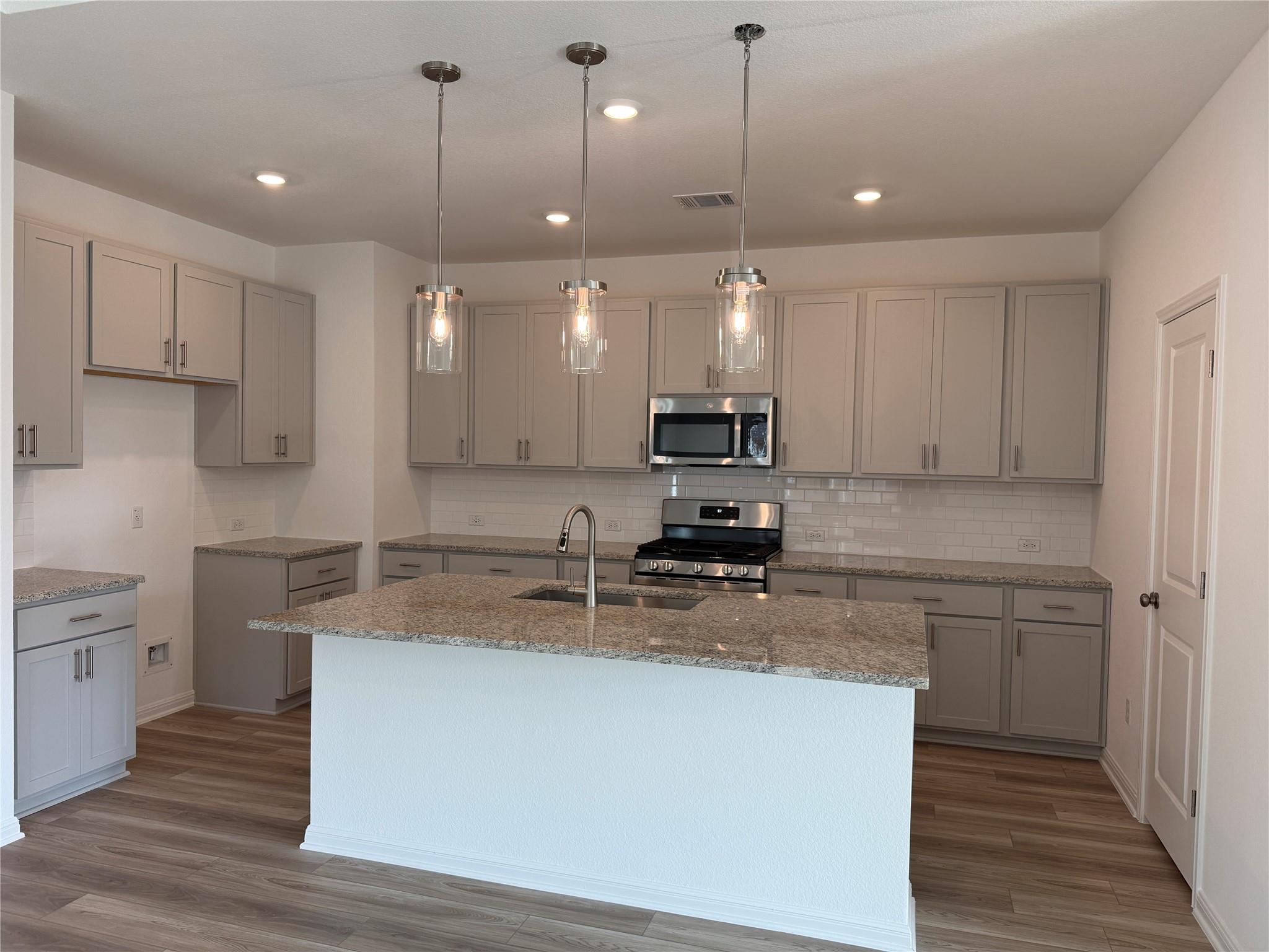 13215 Rindle Reach Dr Property Photo 11