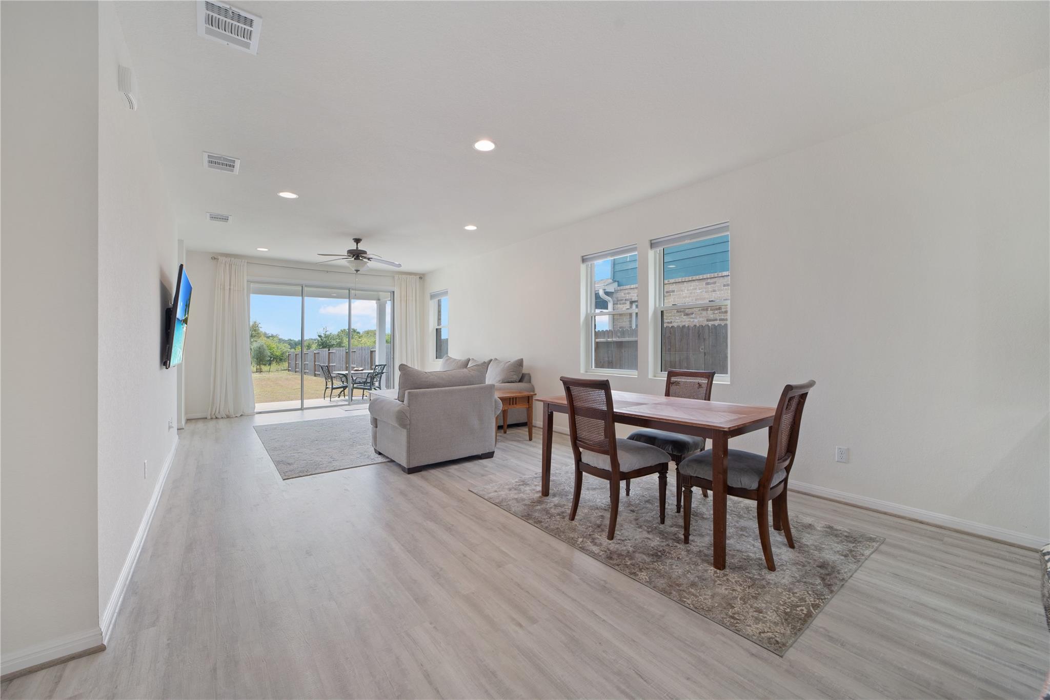 432 Chaste Tree Dr Property Photo 15