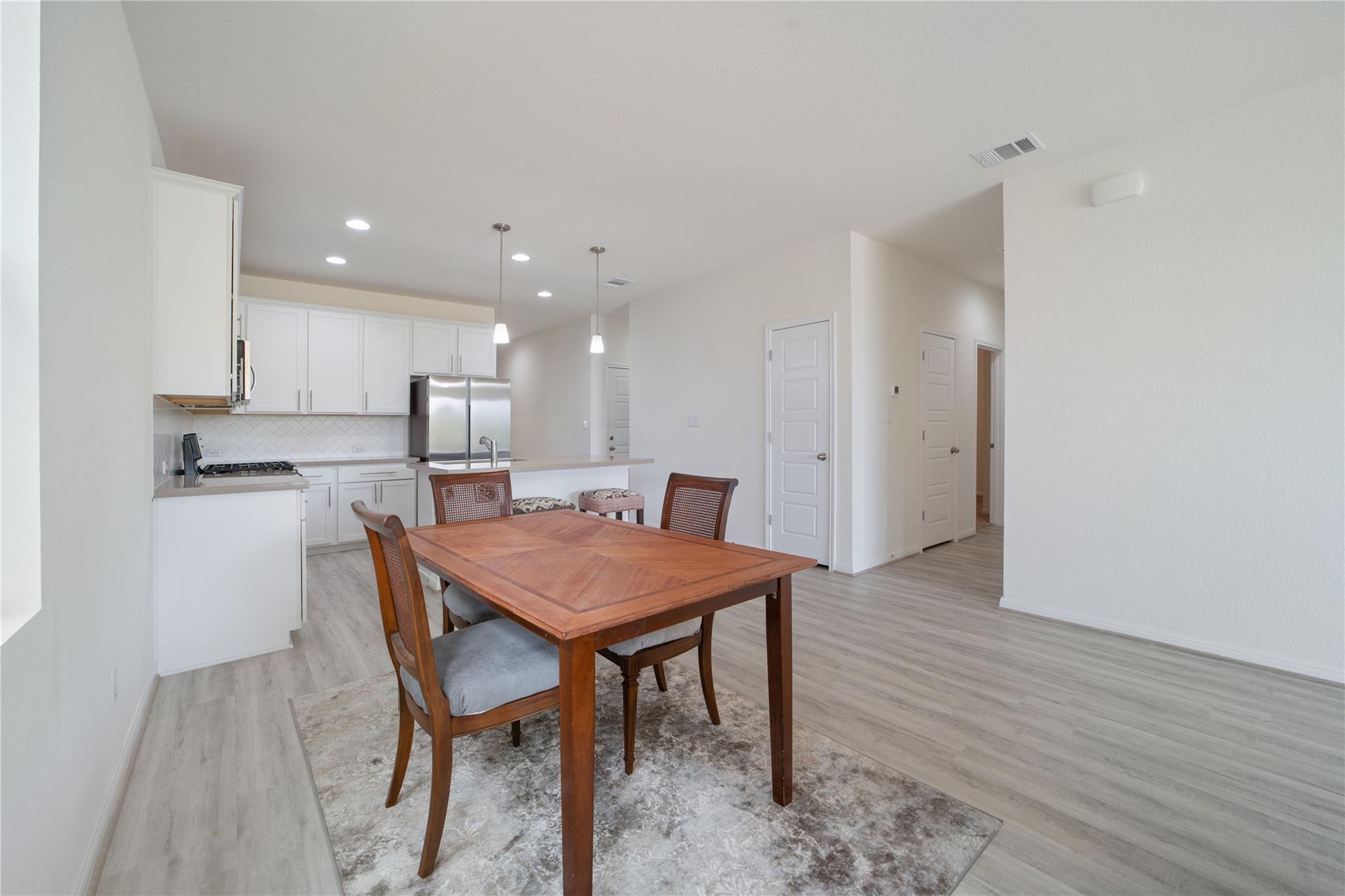 432 Chaste Tree Dr Property Photo 17