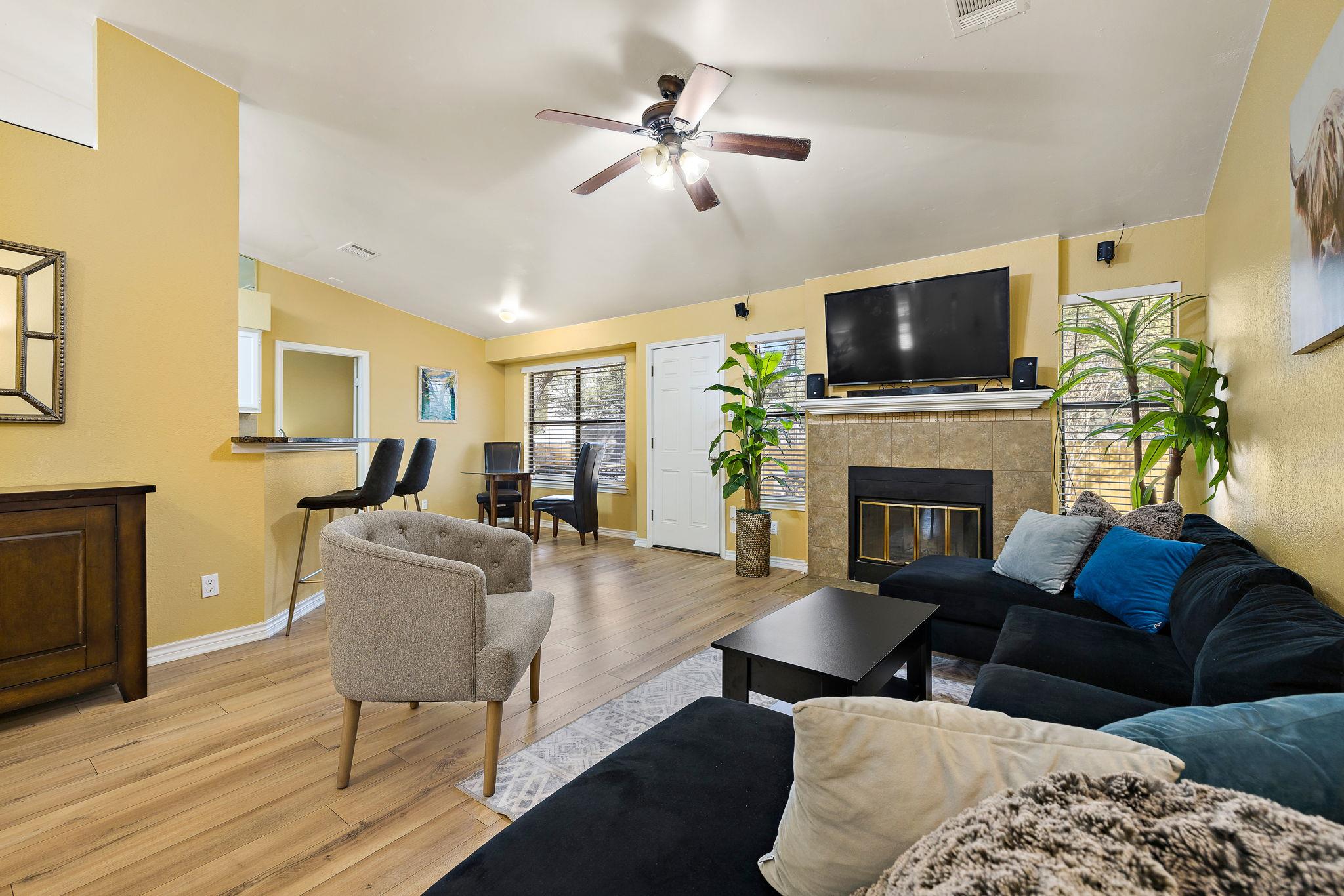 7016 Buccaneer Trl Property Photo 5