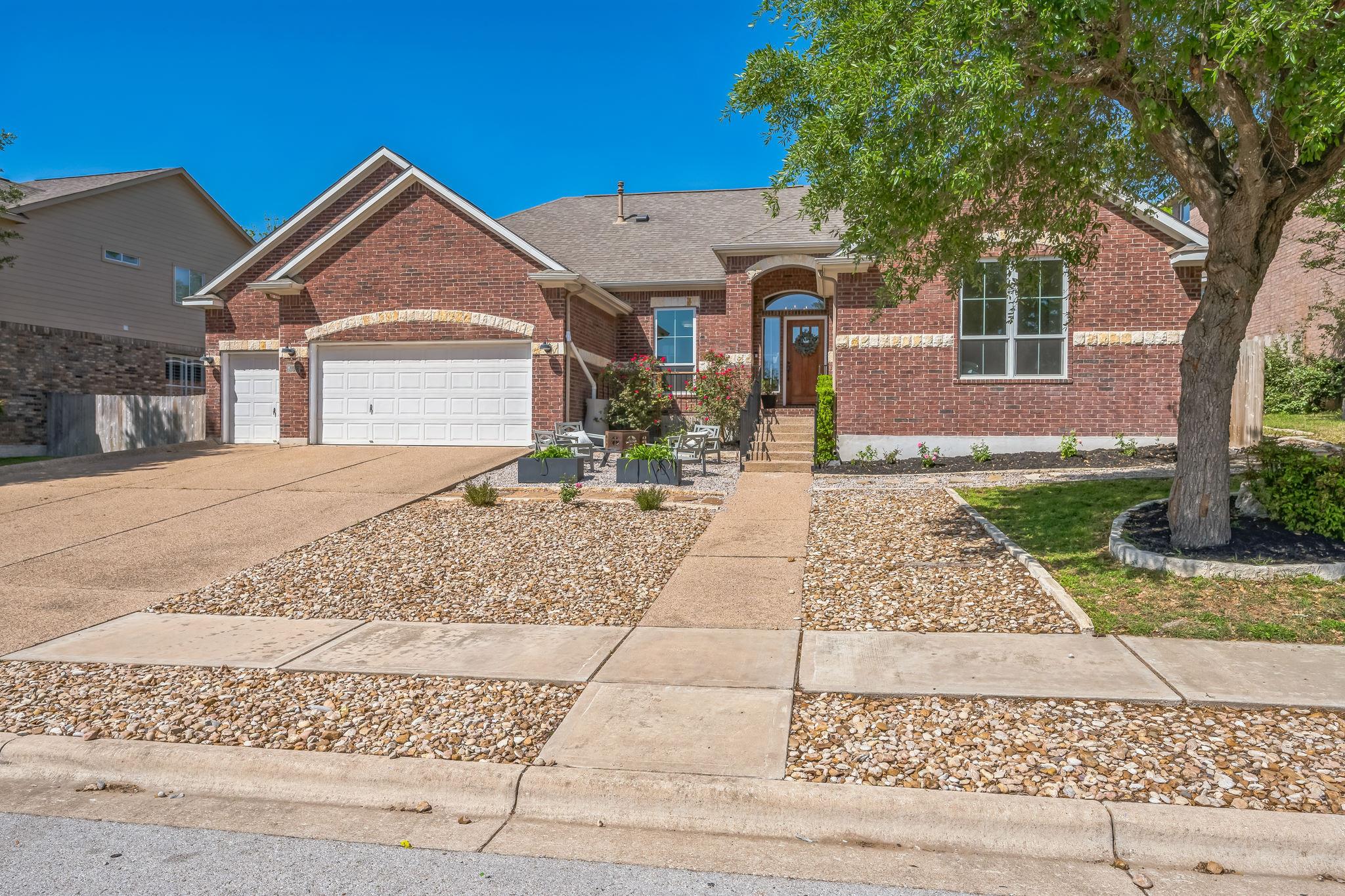 308 Water Oak Dr Property Photo