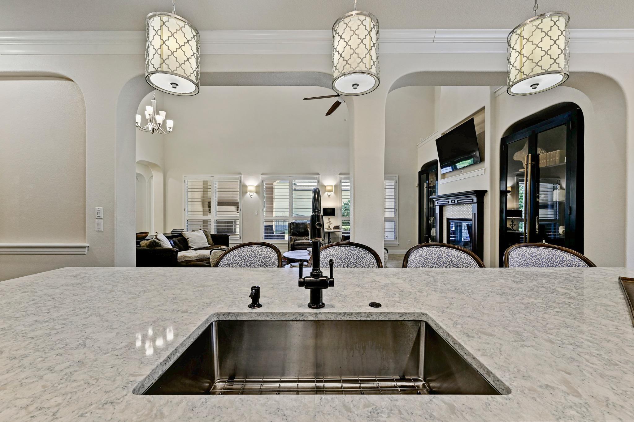 228 Cimarron Hills Trl E Property Photo 14