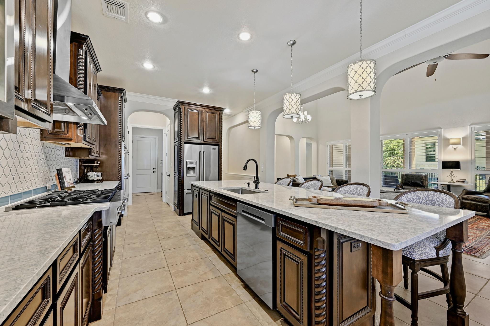 228 Cimarron Hills Trl E Property Photo 15