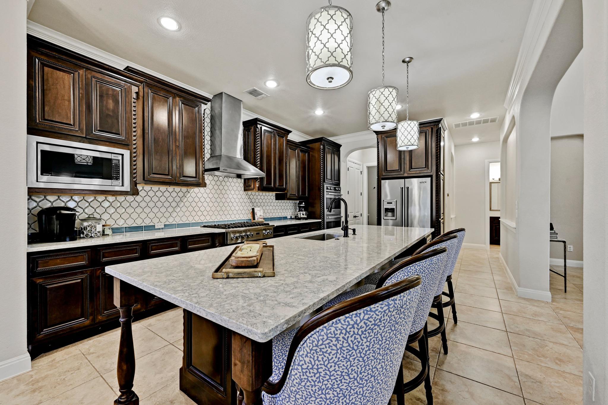 228 Cimarron Hills Trl E Property Photo 16
