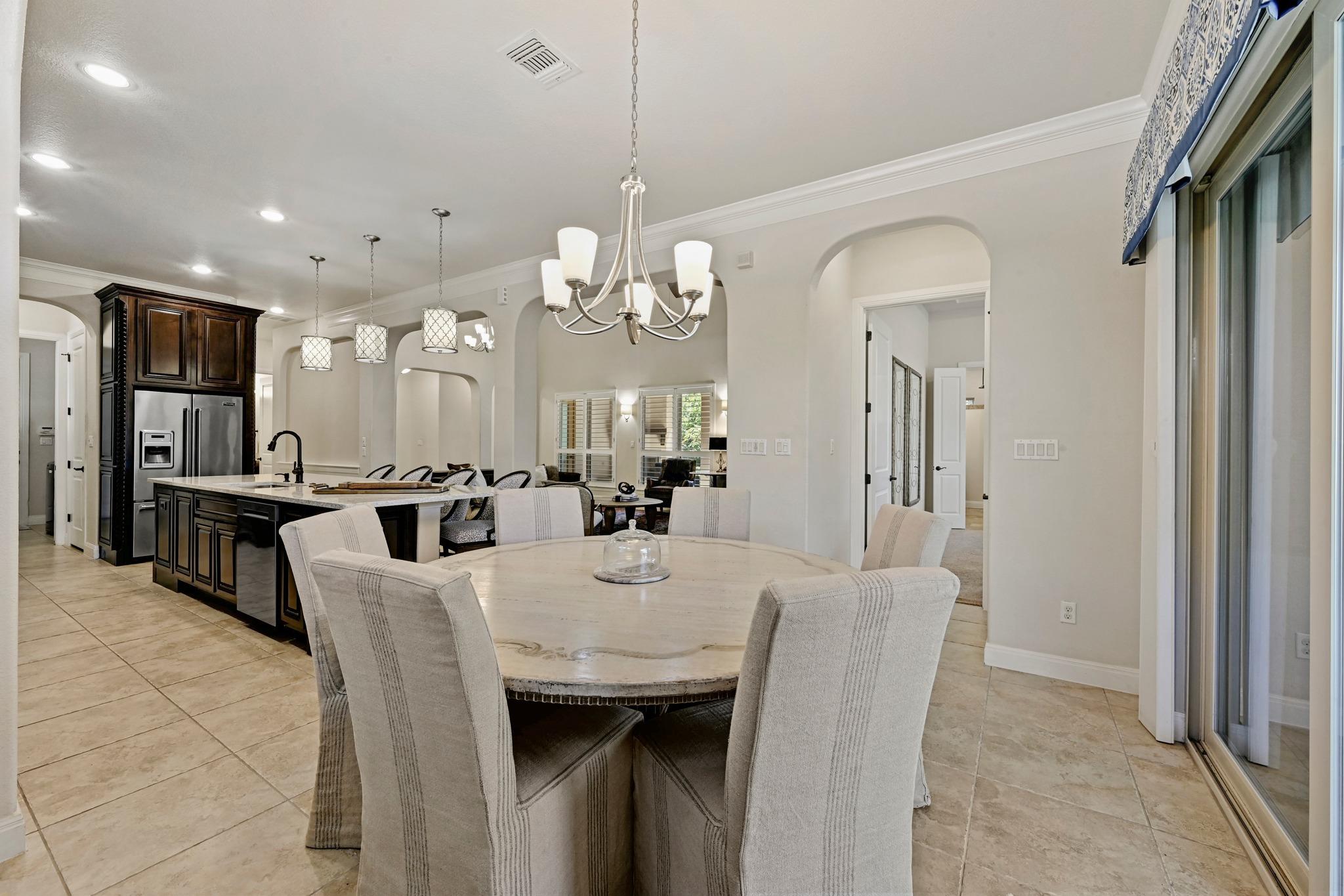 228 Cimarron Hills Trl E Property Photo 18