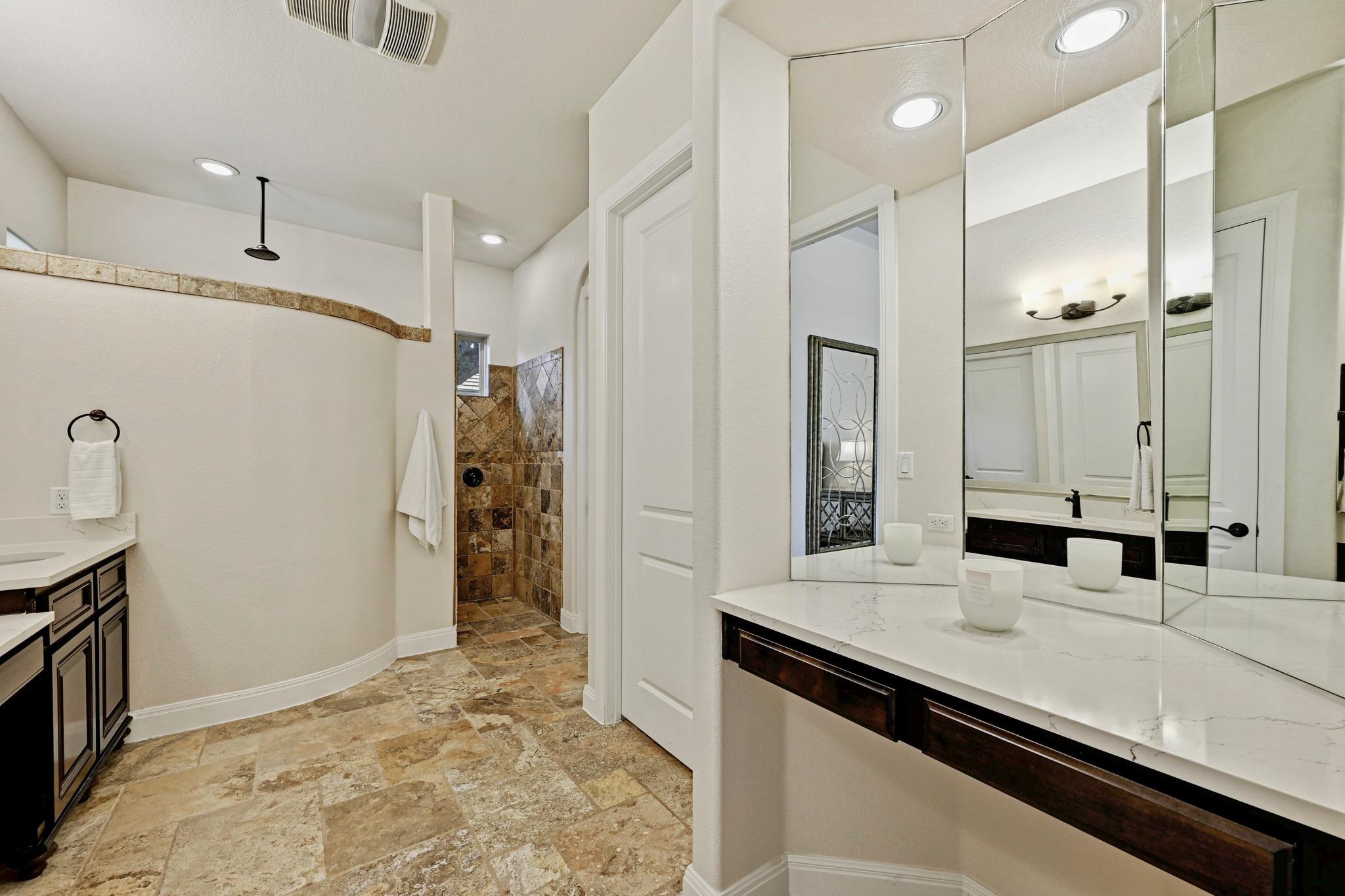 228 Cimarron Hills Trl E Property Photo 21