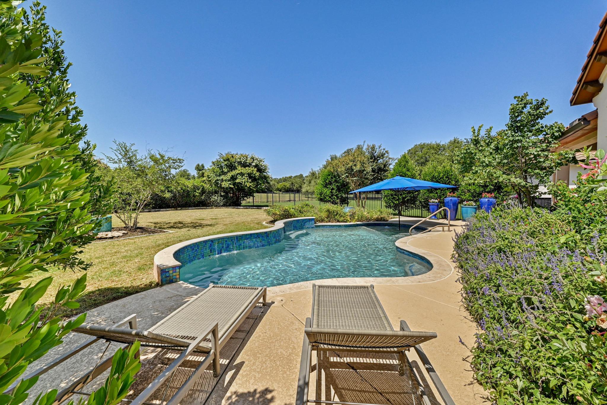 228 Cimarron Hills Trl E Property Photo 30