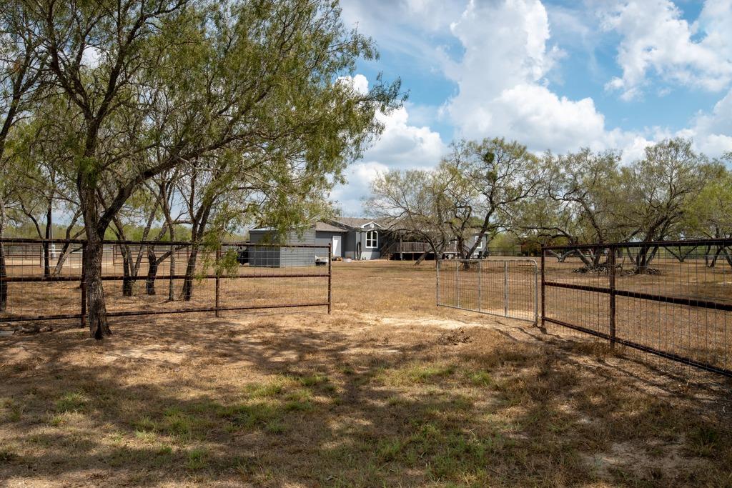 1610 Silver Mine Rd Property Photo 4