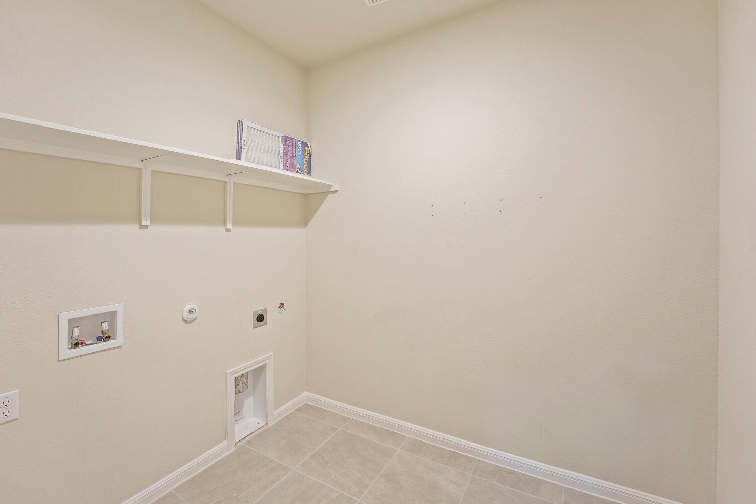 202 Driftwood Ln Property Photo 7
