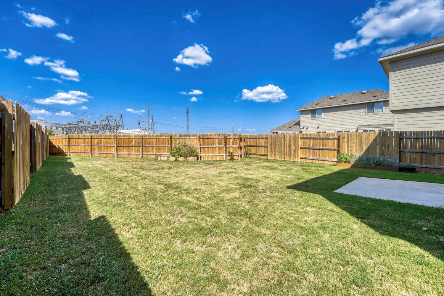 202 Driftwood Ln Property Photo 18