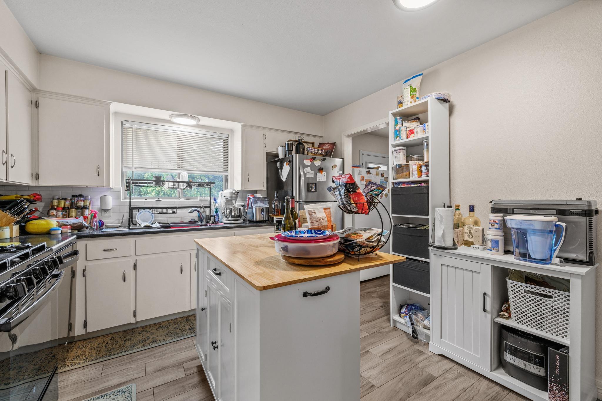 1200 Leander Rd #a And B Property Photo 7