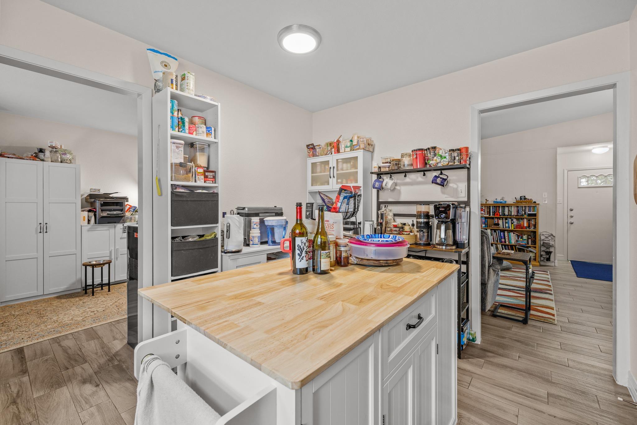 1200 Leander Rd #a And B Property Photo 9